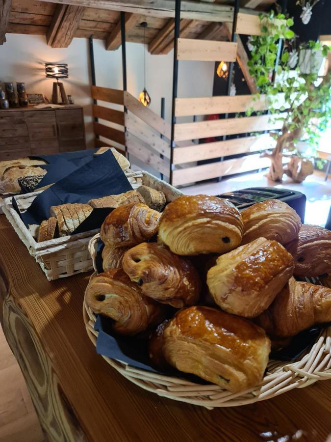 Chalet 1703 - Open Living Hotel&Spa Le Petit-Bornand-les-Glieres Buitenkant foto